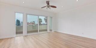 11925 Mayfield Avenue Gallery 10