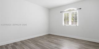 20401 SW 48th Pl Gallery 35