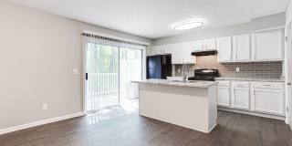 Elevate at the Pointe Gallery 1