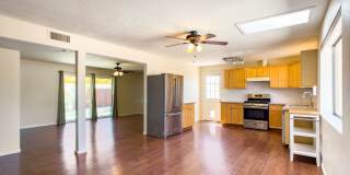 1913 E El Parque Drive Gallery 19