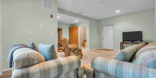 4 Black Pine Lane Gallery 39