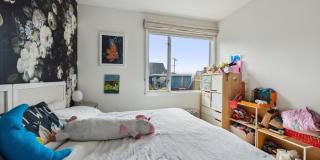 OPEN HOUSE: Thursday (7/2) 4:00pm-4:30pm. Stunning 3-Level Single Family Home with Modern Touches and Stunning Views in Bernal Heights (28 Montcalm Street) Gallery 44