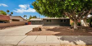 Spacious 6-Bedroom, 3.5-Bath Pool Home Near ASU Campus Gallery 31