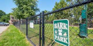 203 1/2 6th St Gallery 9