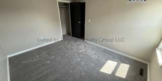 85 Massasoit St Gallery 12