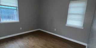 Renovated house in quite Neighborhood Gallery 12