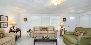 SEASONAL / SHORT-TERM RENTAL – Charming Downtown Punta Gorda Retreat Gallery 27