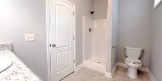 Spacious 4-Bedroom Home with Large Yard and Dual Garages in Cookeville Gallery 36