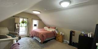 3 Bedroom 1 Bath House - Close to Downtown Iowa City Gallery 9