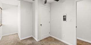 5139 Ewing Street Gallery 12