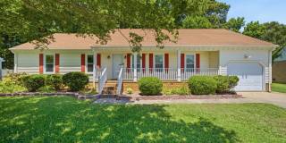LARAGE RANCH HOME Gallery 1