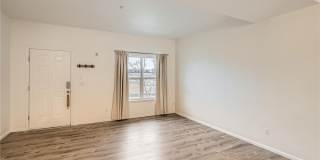 Remodeled Townhome with oversize 2 CAR GARAGE and storage Gallery 6