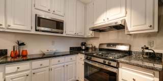 Lake Pointe Apartments Gallery 7