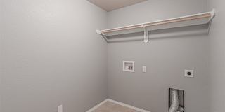 2553 Hadley Street Gallery 26