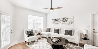 The Estates at Wellington Green Gallery 32