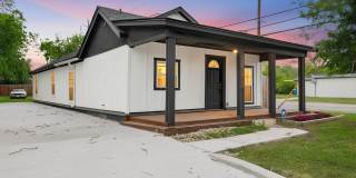 Charming 3BR House in Waco Gallery 1