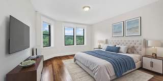 11 Park Dr. Gallery 9