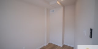 1911 Eastern Ave Gallery 17