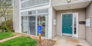 3065 Poplar Creek Dr SE Unit 201 Gallery 1