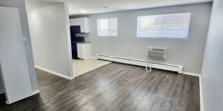 1437 North Moline Street Gallery 1