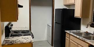 11603 Warren Gallery 3
