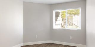 Riverpointe Gallery 17