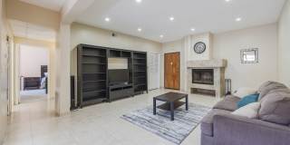 7211 Cozycroft Avenue - 1#23 Gallery 29