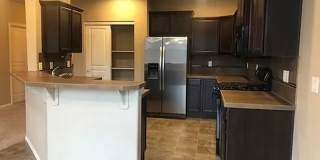 one level house located in North Albany Gallery 8