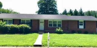 527 Ravenwood Drive Gallery 1