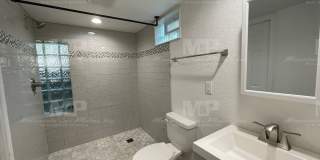 610 S. Loomis Avenue #B Gallery 7