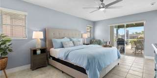 5240 SW 2nd Place Gallery 16