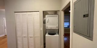 3923 W Altgeld St Gallery 8