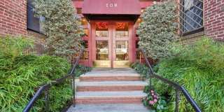 109 Grand Avenue 4A Gallery 1