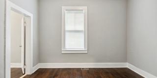 Large 3BR/2BA Near Downtown Savannah Home For Rent Gallery 13