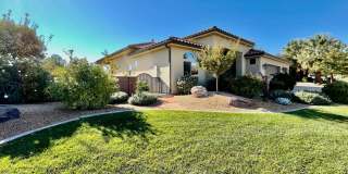Beautiful Pet-Friendly Home on Green Springs Golf Course Gallery 4