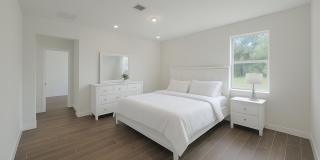 2099 NE Cedar Drive Gallery 11