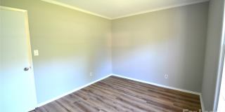 1422 Thermal Road Gallery 21