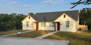 142 E Martin Luther King Drive Gallery 1