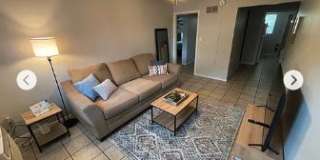 1239 NW 9th AveA Gallery 1