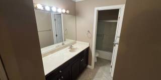 Beautiful 2 Bed 2 Bath Apartment Located in Carlsbad Gallery 8