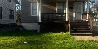 Nice Three Bedroom home Gallery 1