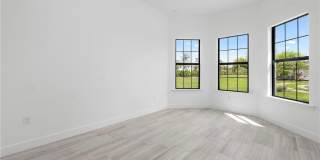 1905 Fresno Ave Gallery 29