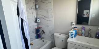 6 Bedroom 3 Bathroom House on Corner lot- LARGE ROOMS Gallery 9