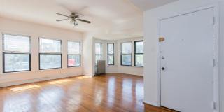 522 West Diversey Gallery 2