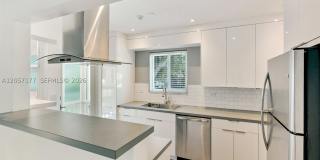 2240 SW 24th Ave Gallery 10