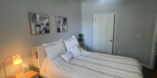 Beautiful Westchase Rental – Prime Location Gallery 12