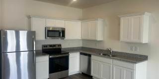 2095 Emerson Dr Gallery 2