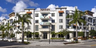 The Point at District Flats Gallery 16
