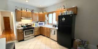 No Fee, Fantastic Apt for NEU students!  Laundry in Building.  Spacious, Sunny, Youtube Video attached Gallery 1
