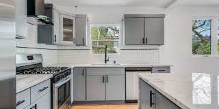 1433 South Crescent Heights Boulevard Gallery 13